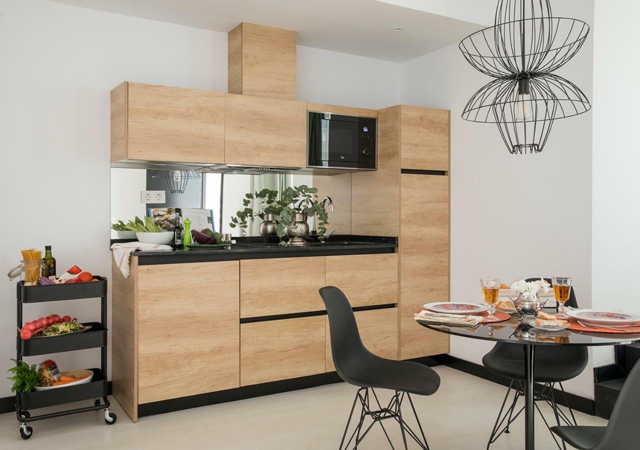 Apartament Feria Pool & Luxury Sewilla Zewnętrze zdjęcie