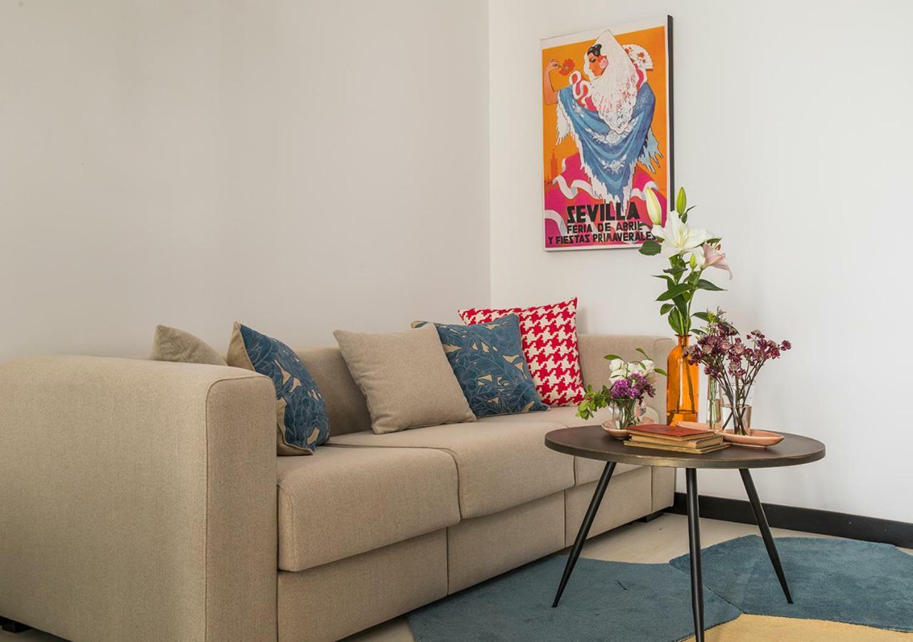 Apartament Feria Pool & Luxury Sewilla Zewnętrze zdjęcie