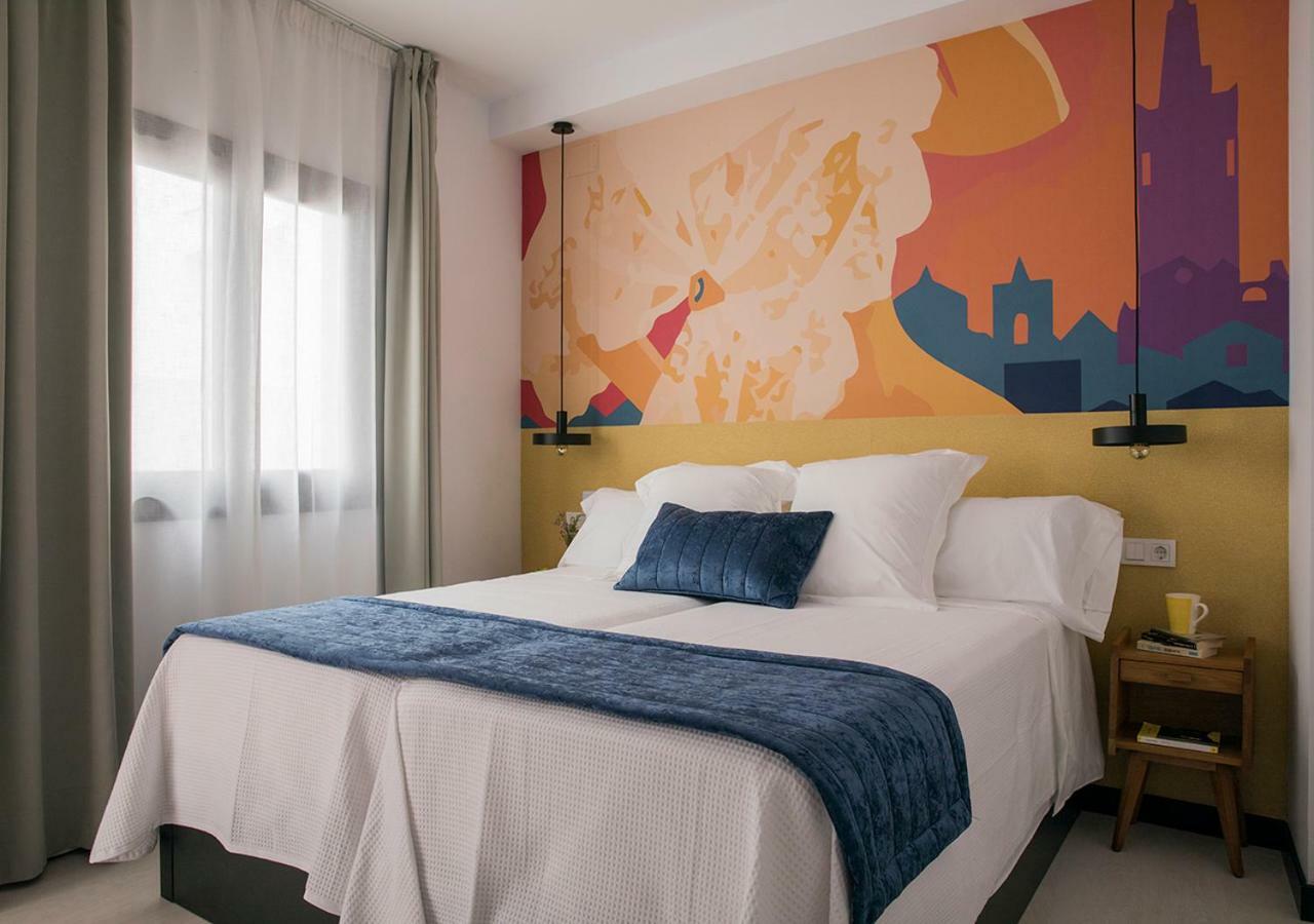 Apartament Feria Pool & Luxury Sewilla Zewnętrze zdjęcie
