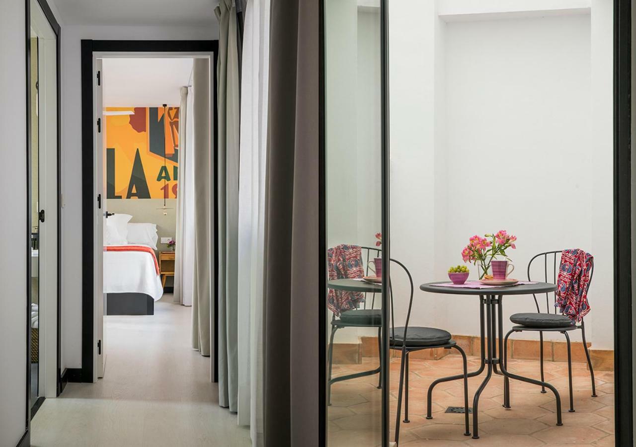Apartament Feria Pool & Luxury Sewilla Zewnętrze zdjęcie