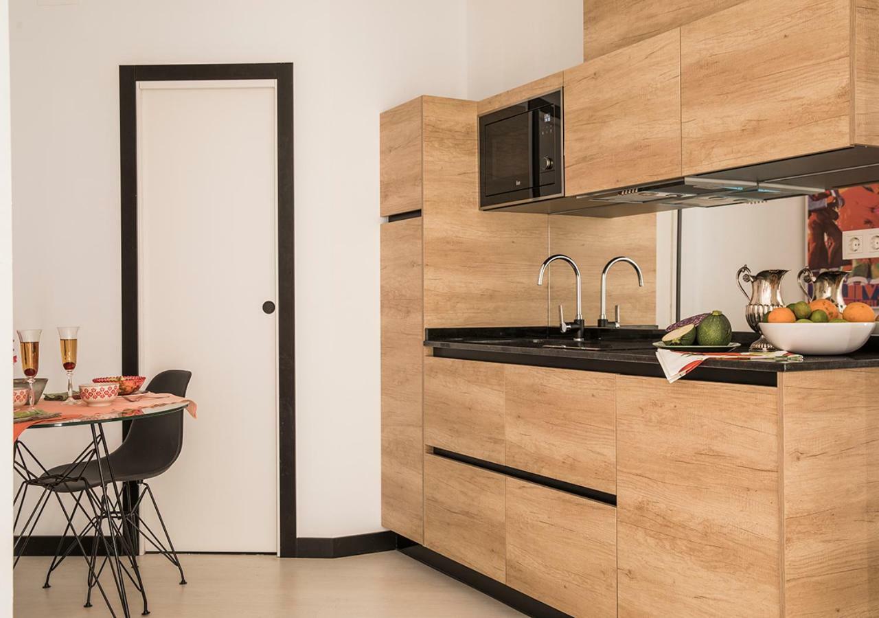Apartament Feria Pool & Luxury Sewilla Zewnętrze zdjęcie