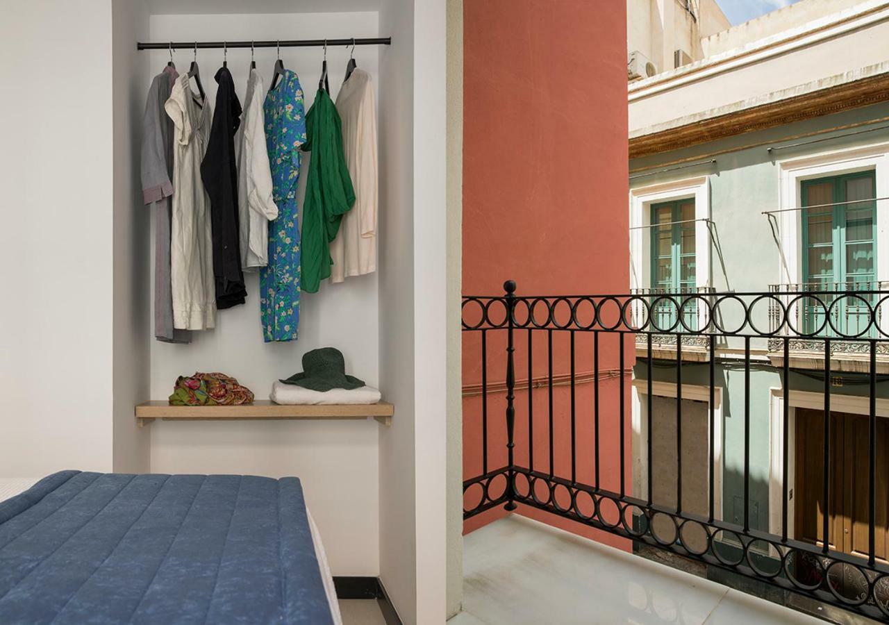 Apartament Feria Pool & Luxury Sewilla Zewnętrze zdjęcie