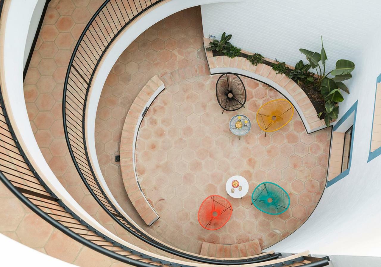 Apartament Feria Pool & Luxury Sewilla Zewnętrze zdjęcie